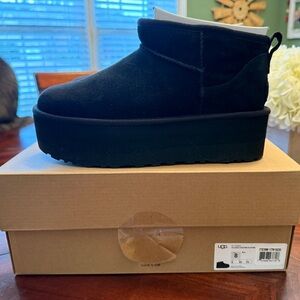 UGG Ultra Mini Platform Boot